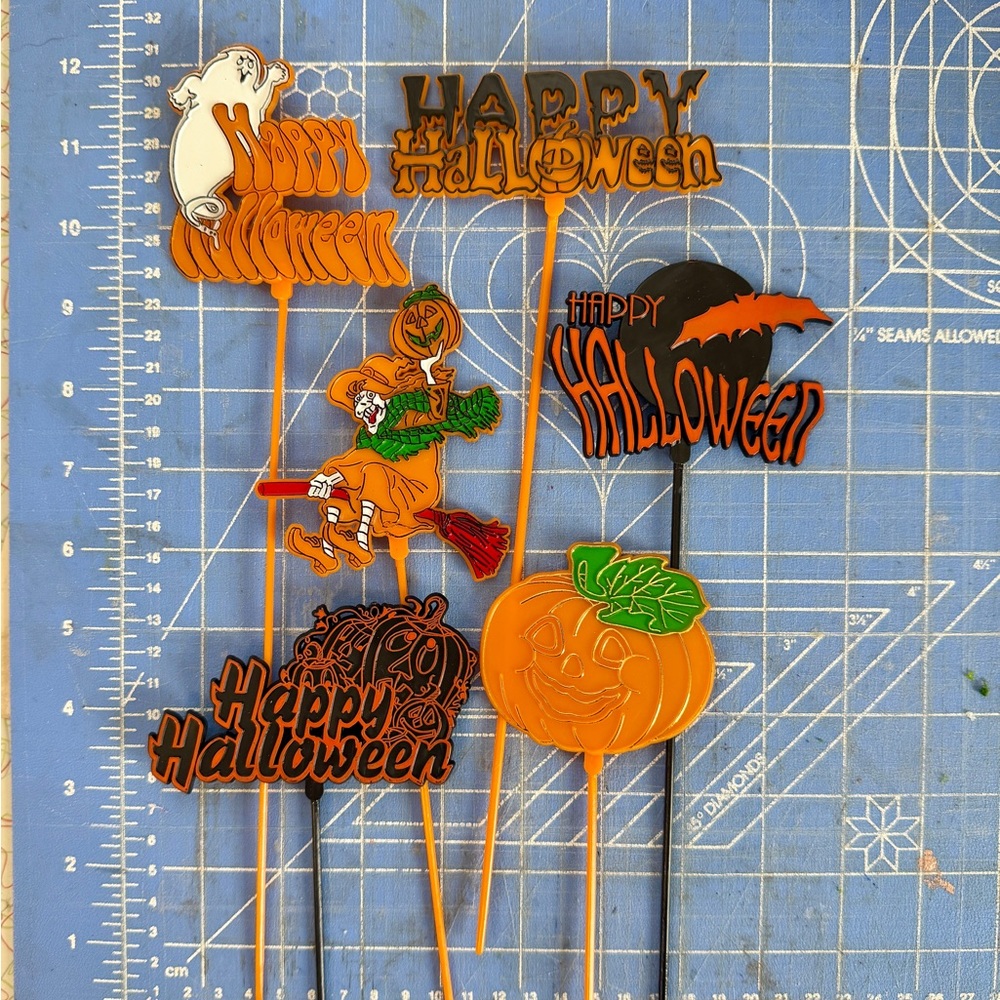 Vintage Halloween floral inserts - Orange and Black